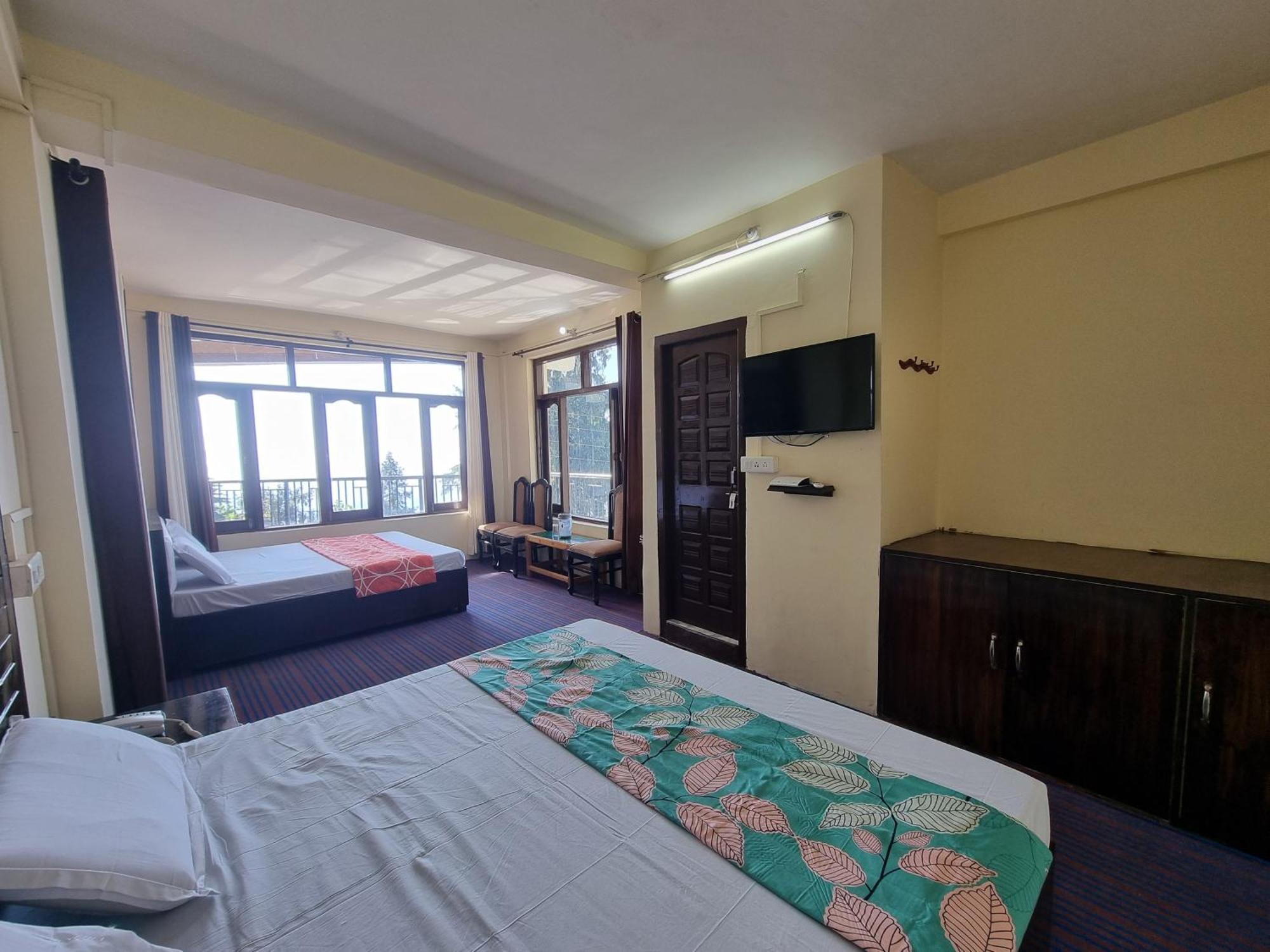 Forest Vibes Kalatop-Rooms And Restaurant Dalhousie Dış mekan fotoğraf