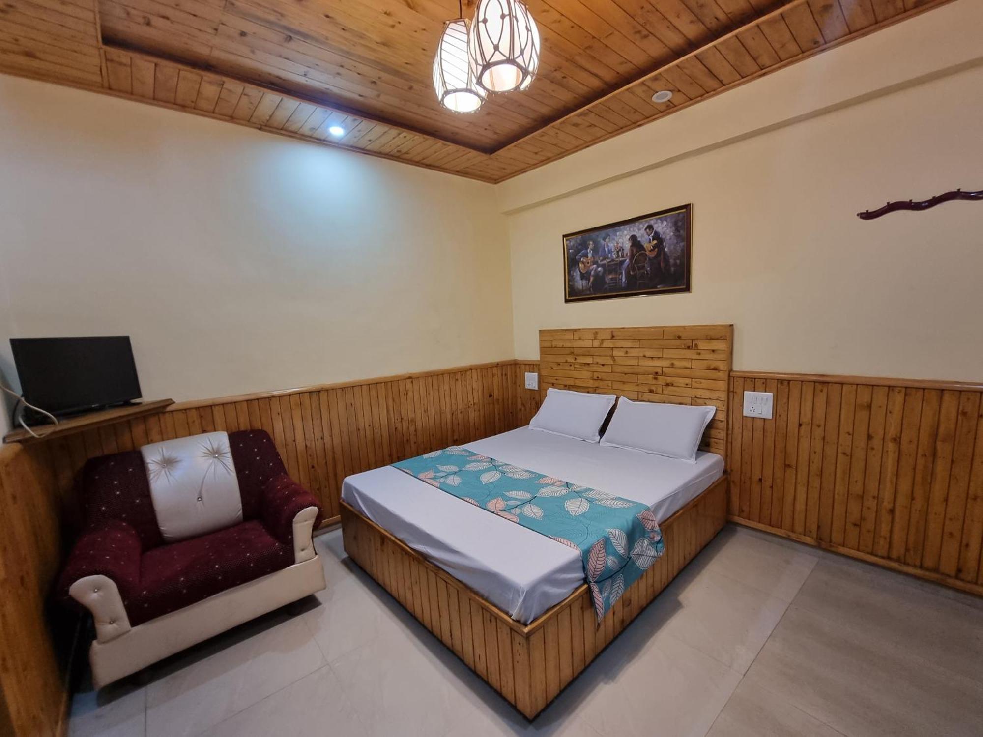 Forest Vibes Kalatop-Rooms And Restaurant Dalhousie Dış mekan fotoğraf