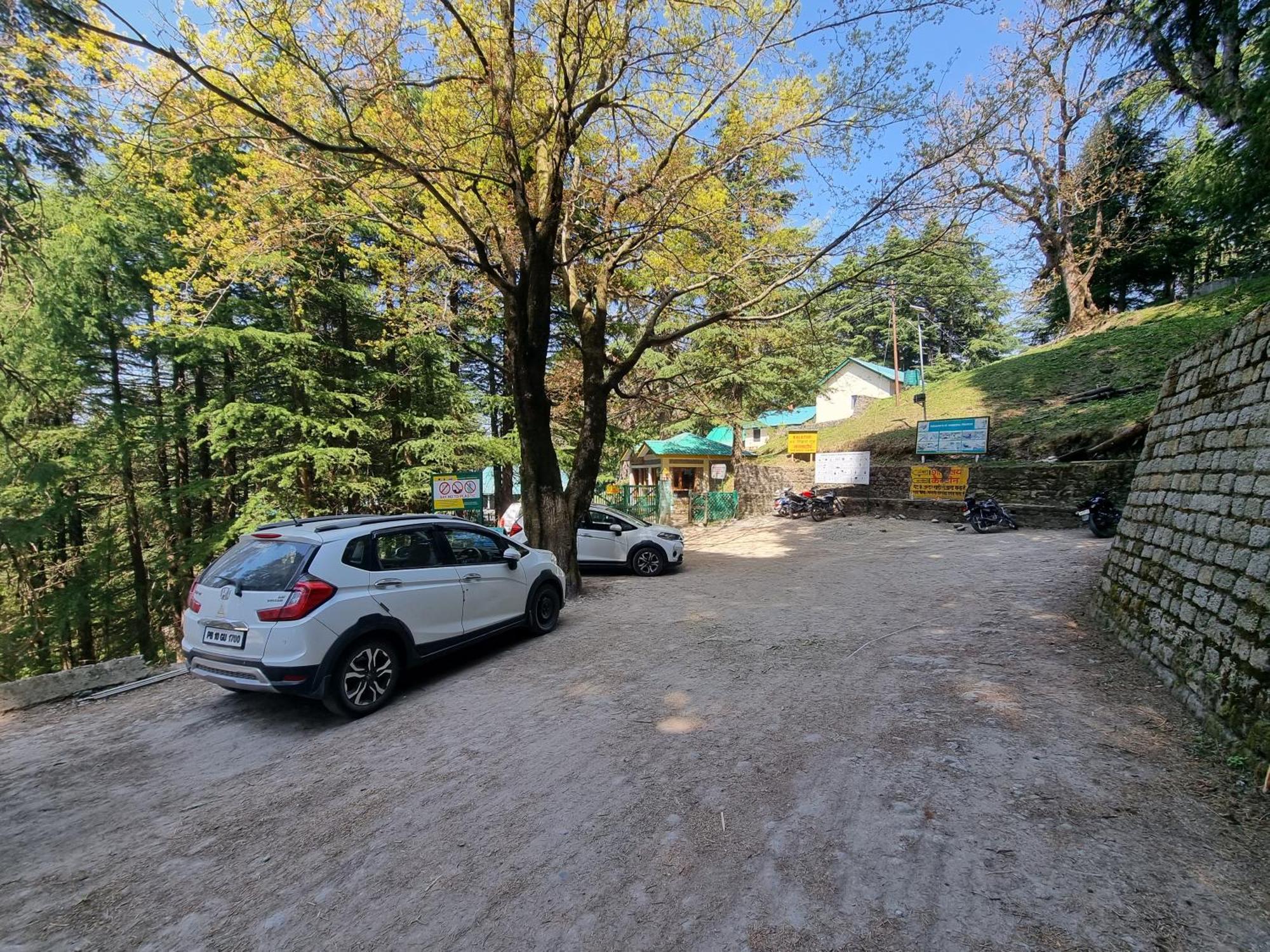 Forest Vibes Kalatop-Rooms And Restaurant Dalhousie Dış mekan fotoğraf