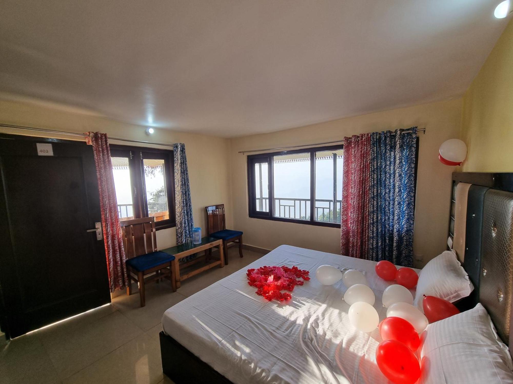 Forest Vibes Kalatop-Rooms And Restaurant Dalhousie Dış mekan fotoğraf