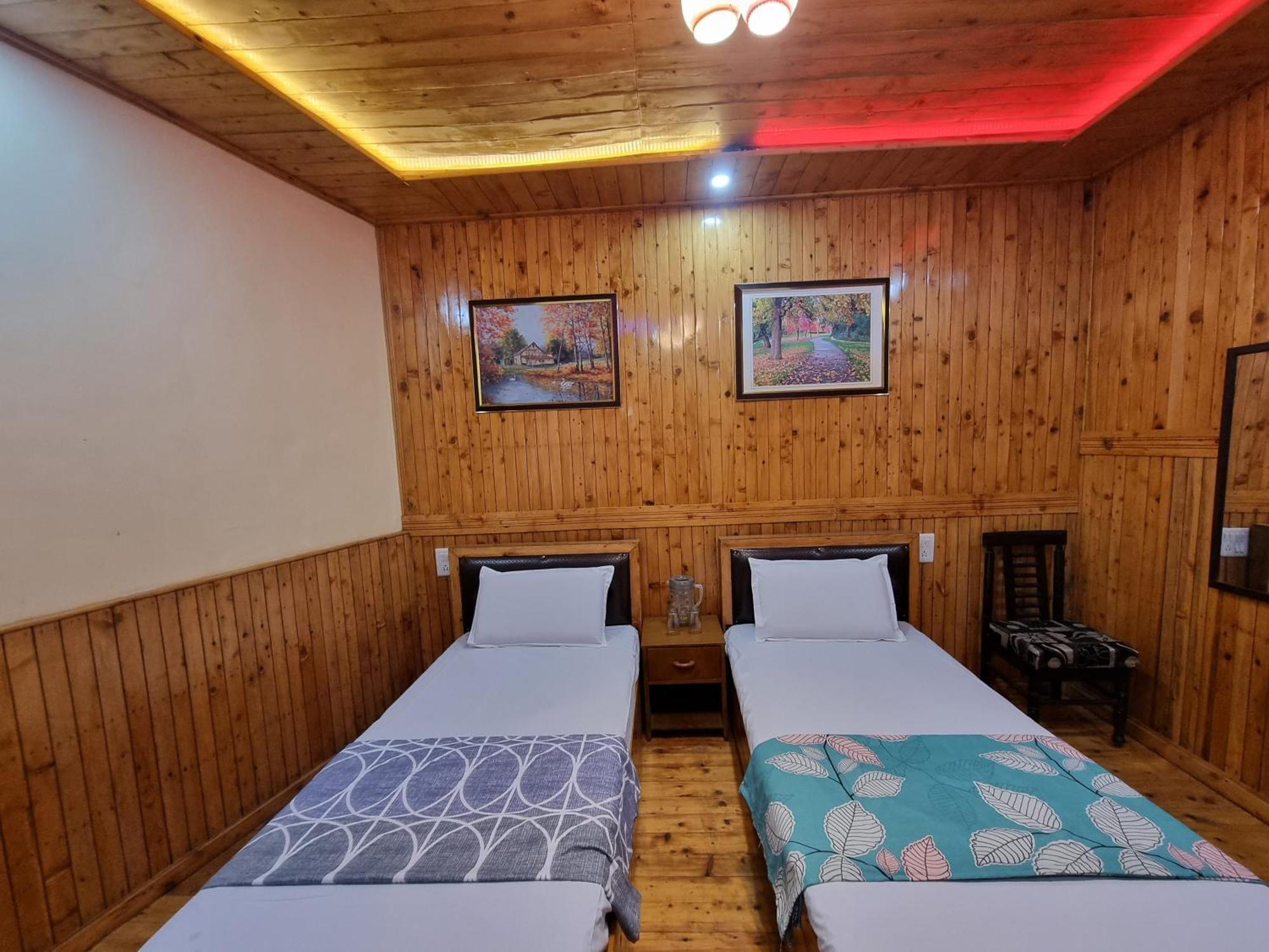 Forest Vibes Kalatop-Rooms And Restaurant Dalhousie Dış mekan fotoğraf
